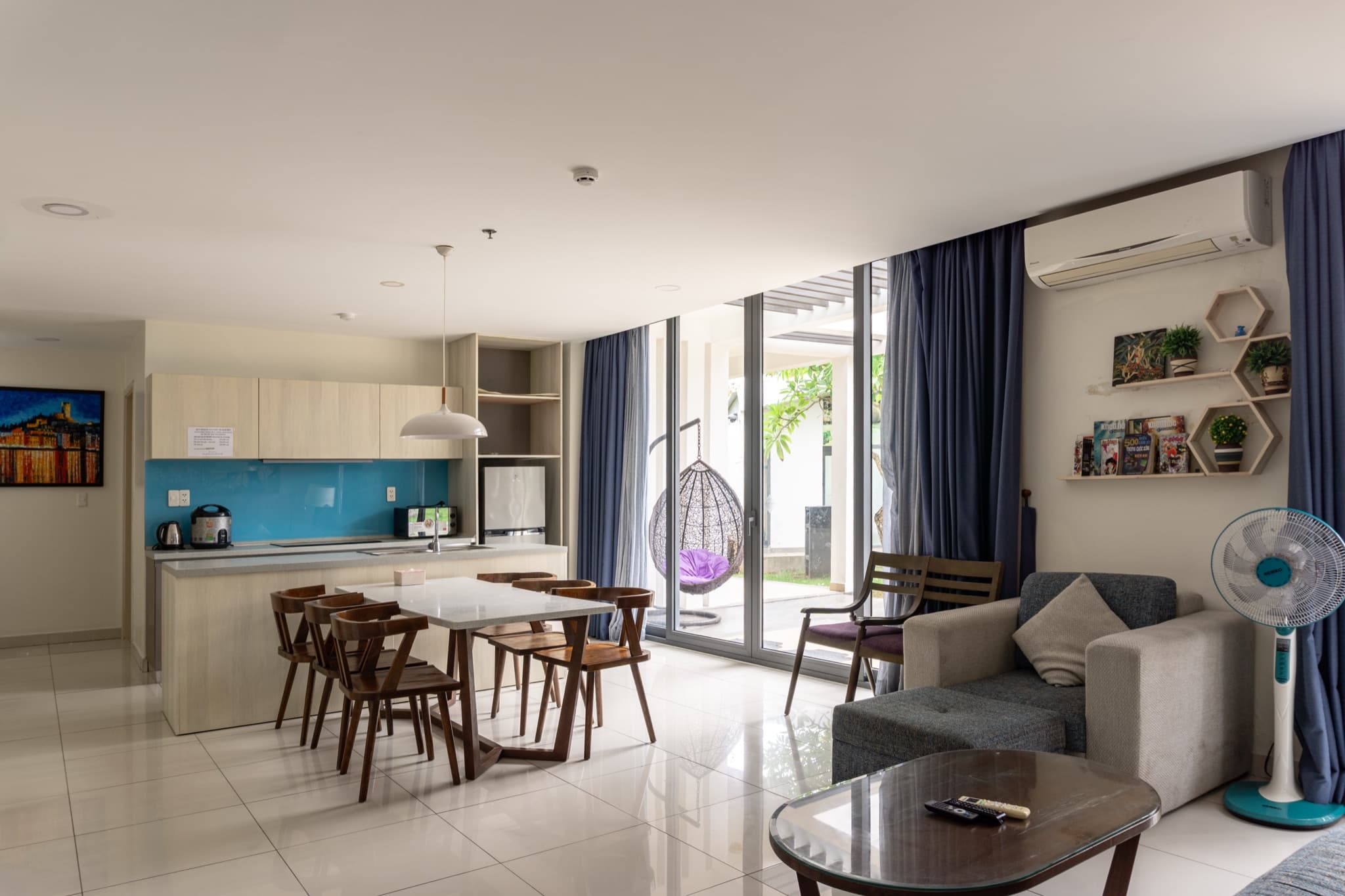 Open-plan kitchen, dining and living space