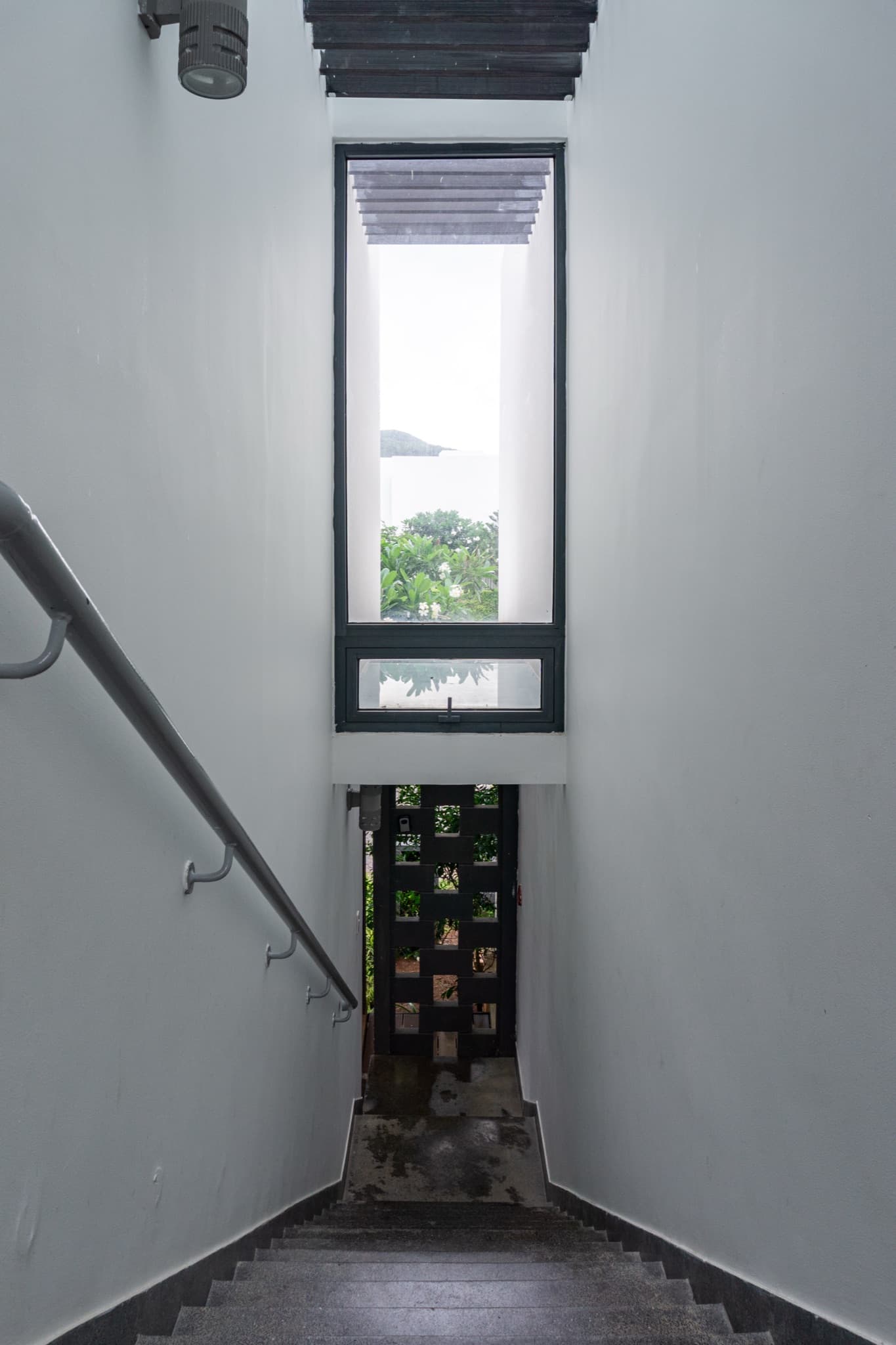Staircase to the bedroom floor